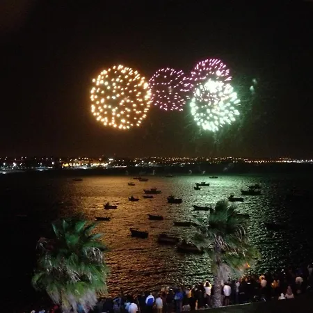 Remarkable View Over Bay 카스카이스